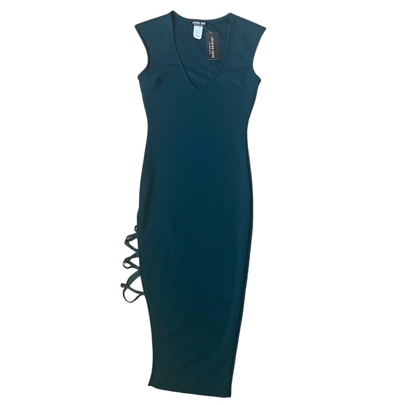 NWT Fashion Nova - Picture 1 of 10